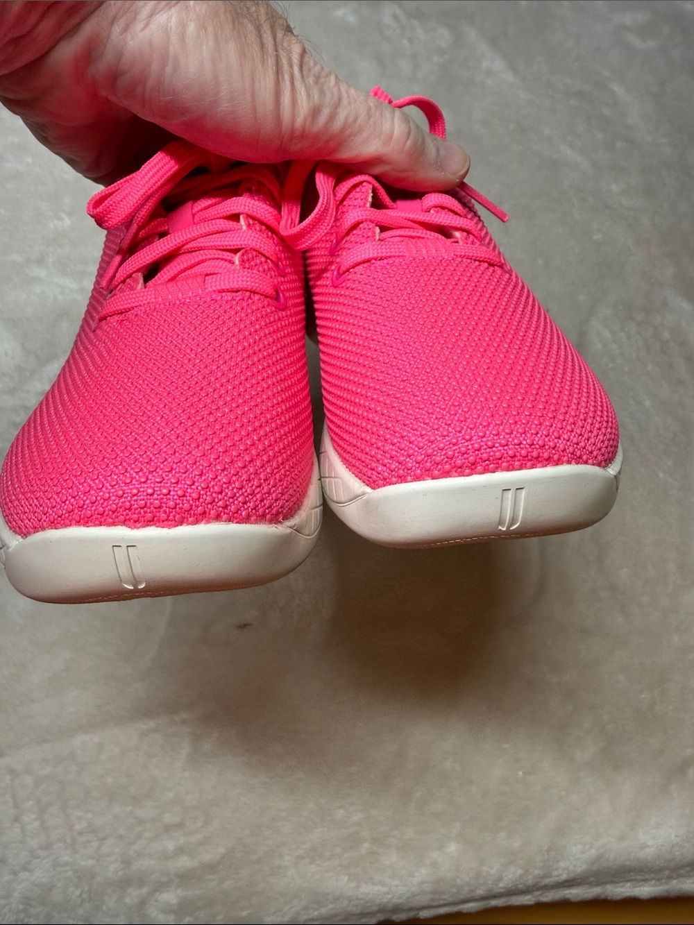 ⭐️NWOB NOBULL Women's Neon Pink / Classic White Outwork Training Shoes Size 7.5 - Picture 4 of 8
